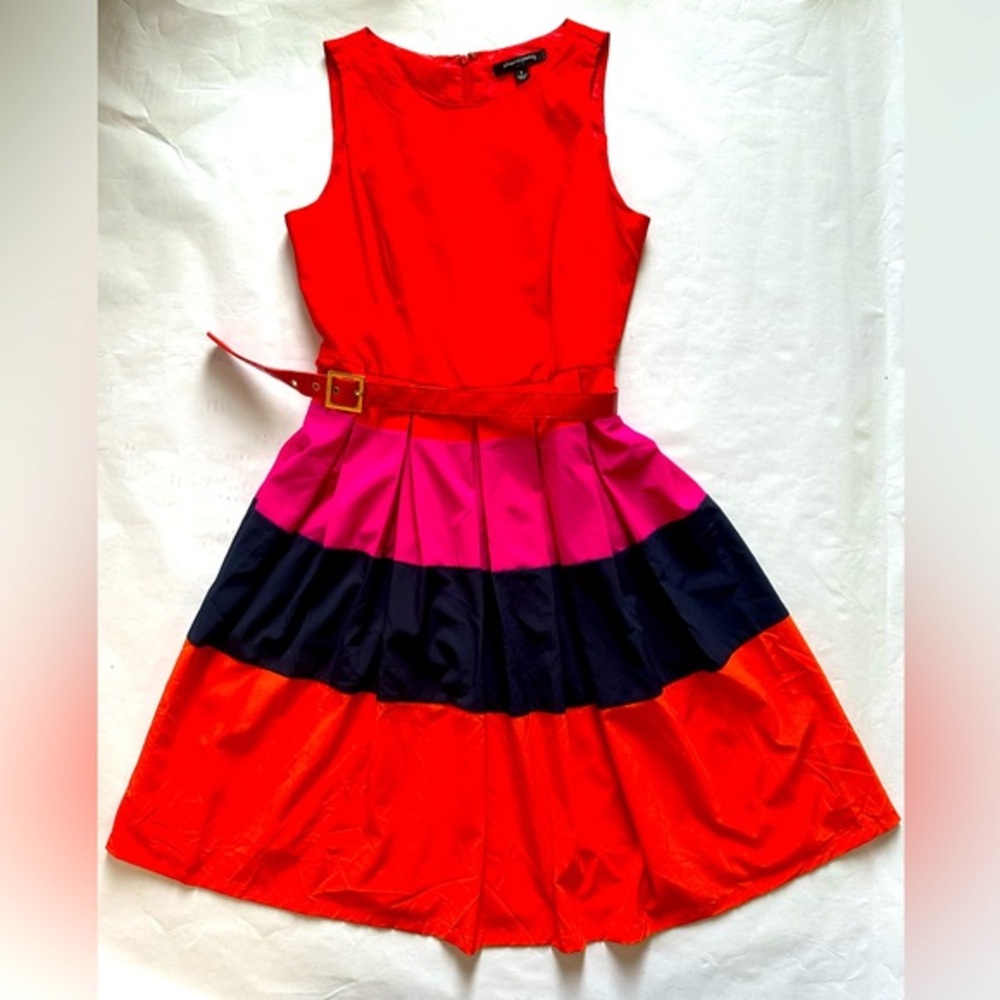 Sharagano Colorful Sleeveless Dress with Belt
